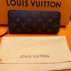 Authentic Louis Vuitton monogram zippy wallet